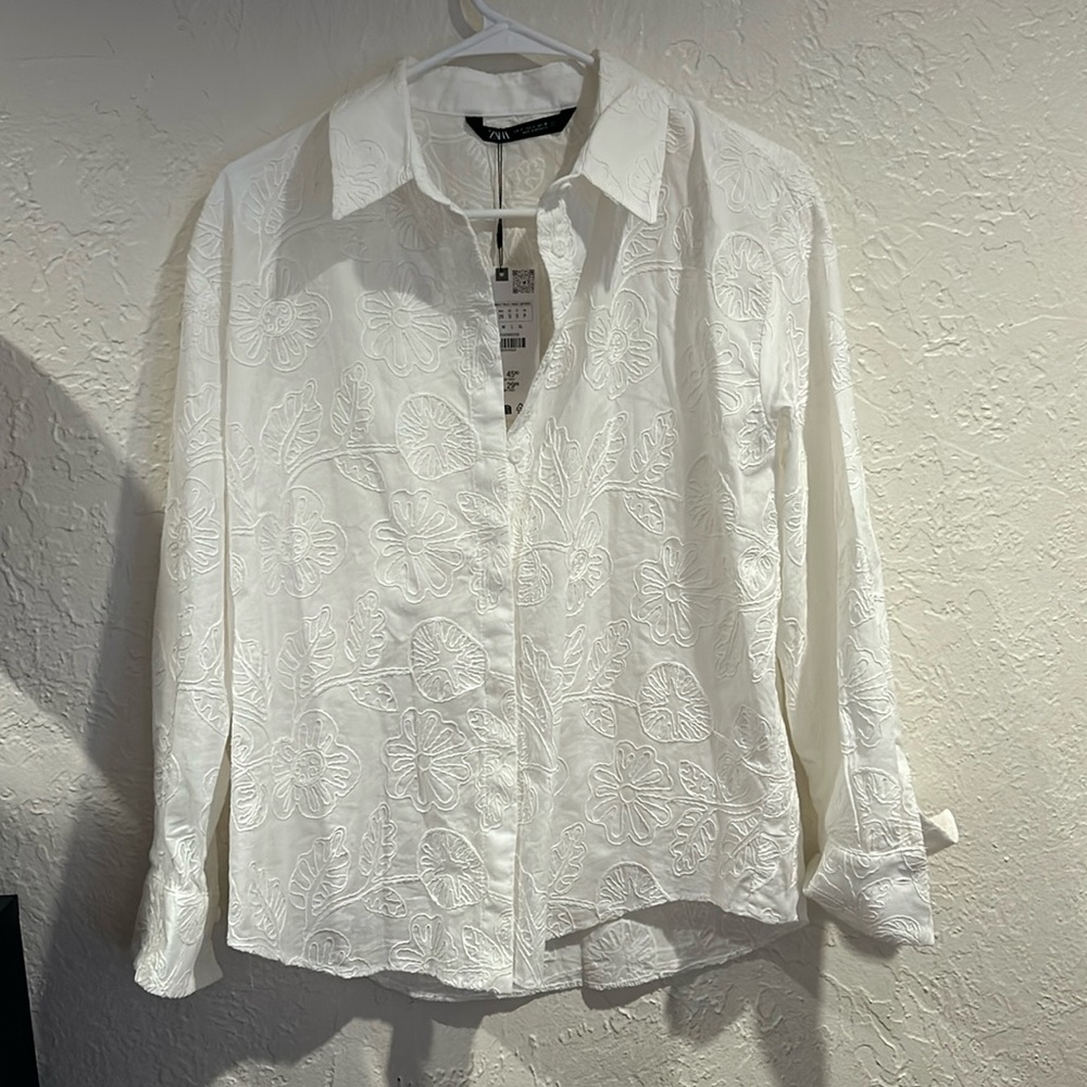 Zara textured white top